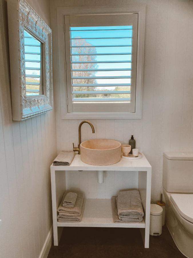 Te Ataahua Guesthouse เกรย์ทาวน์ ภายนอก รูปภาพ